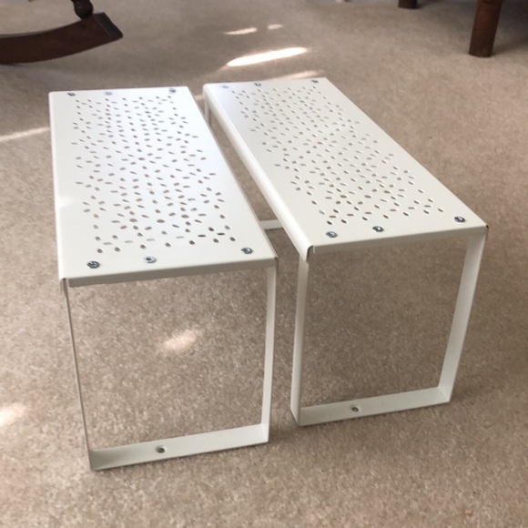 Small metal shelves - Picture 3 of 4